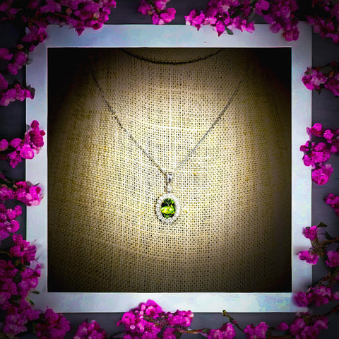 14K Diamond and Peridot Pendant Necklace