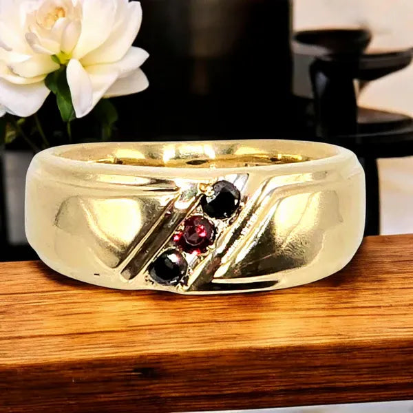 Cat's Custom Wedding Band
