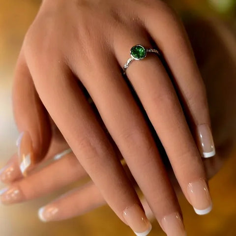 14K White Gold Fantasy Cut Hammered Green Tourmaline Ring