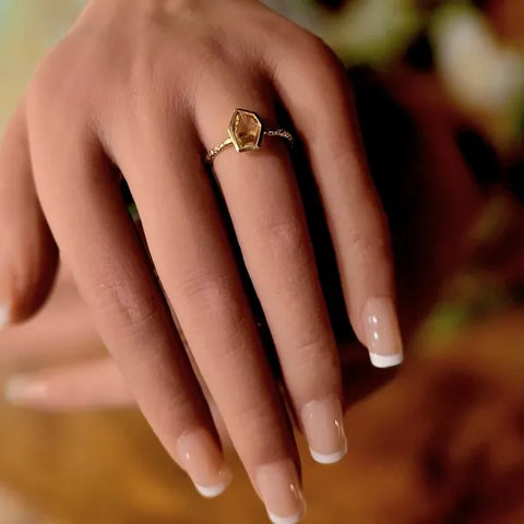 14k Yellow Gold Yellow Sapphire Ring