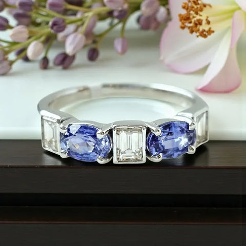 Ladies 18k White Gold Natural Diamond and Cornflower Blue Sapphire Band