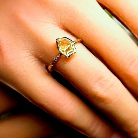 14k Yellow Gold Yellow Sapphire Ring