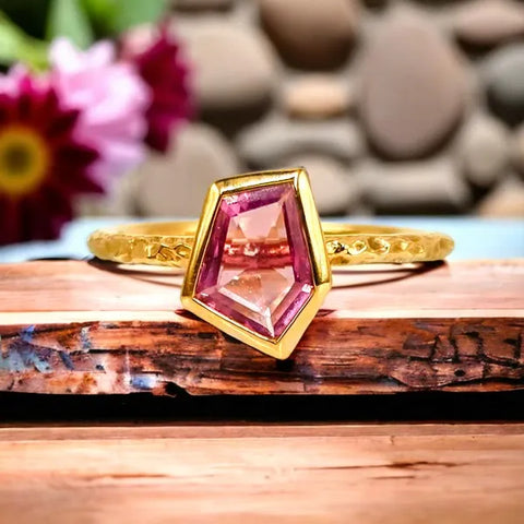 14K Yellow Gold Pink Sapphire Hammered Ring